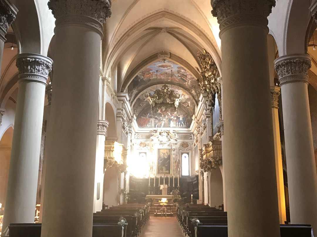 Basilica di Sant'Antonino-皮亚琴察必去景点