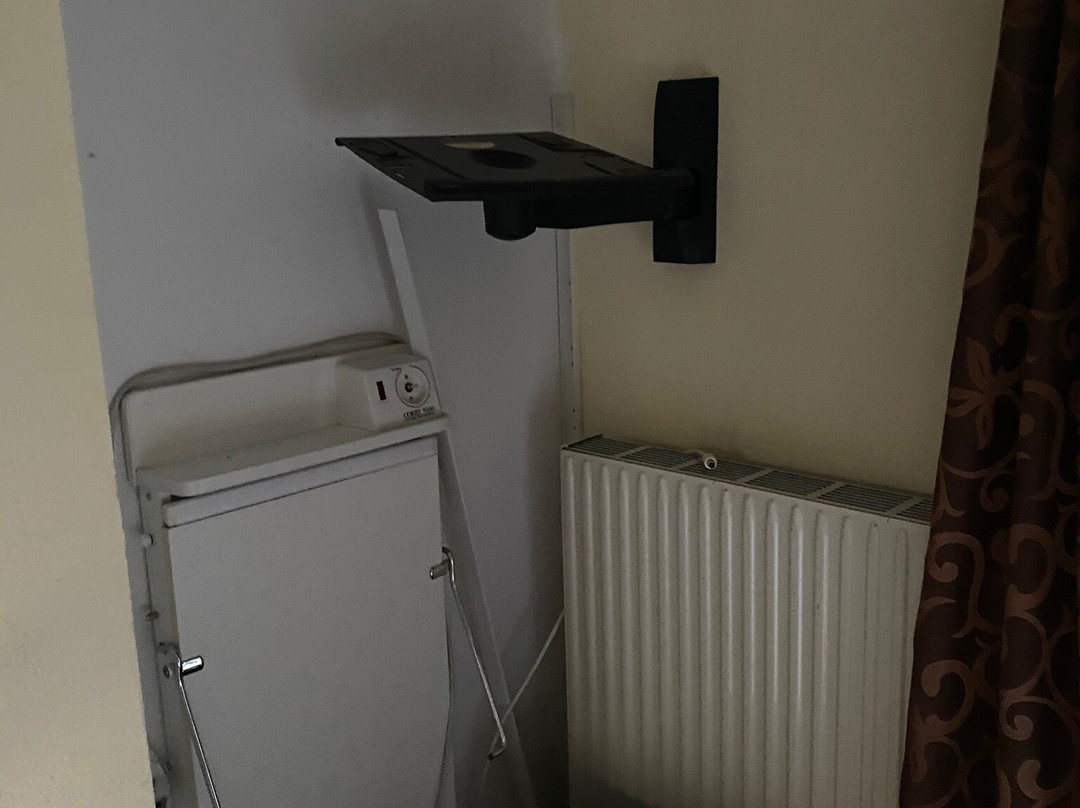 Hotel Eagles Inn主图