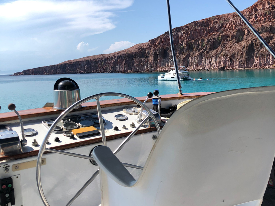 Quiana Baja Tours-拉巴斯必去景点