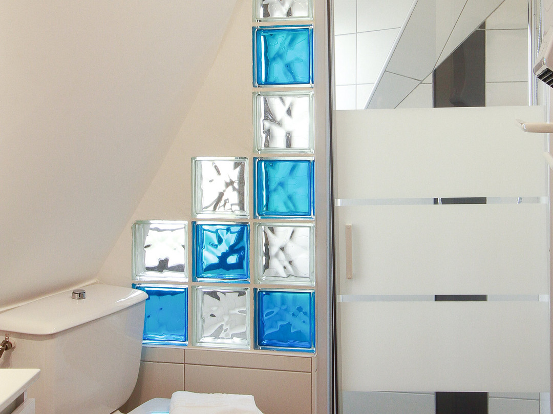 Hotel la Couronne主图