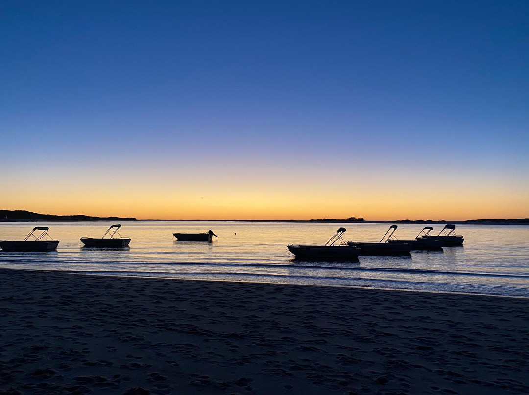 卡尔巴里海滨别墅酒店主图