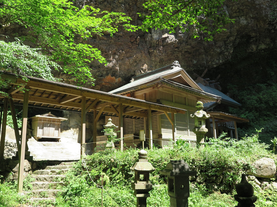 Dangyo Falls-隐岐之岛町必去景点