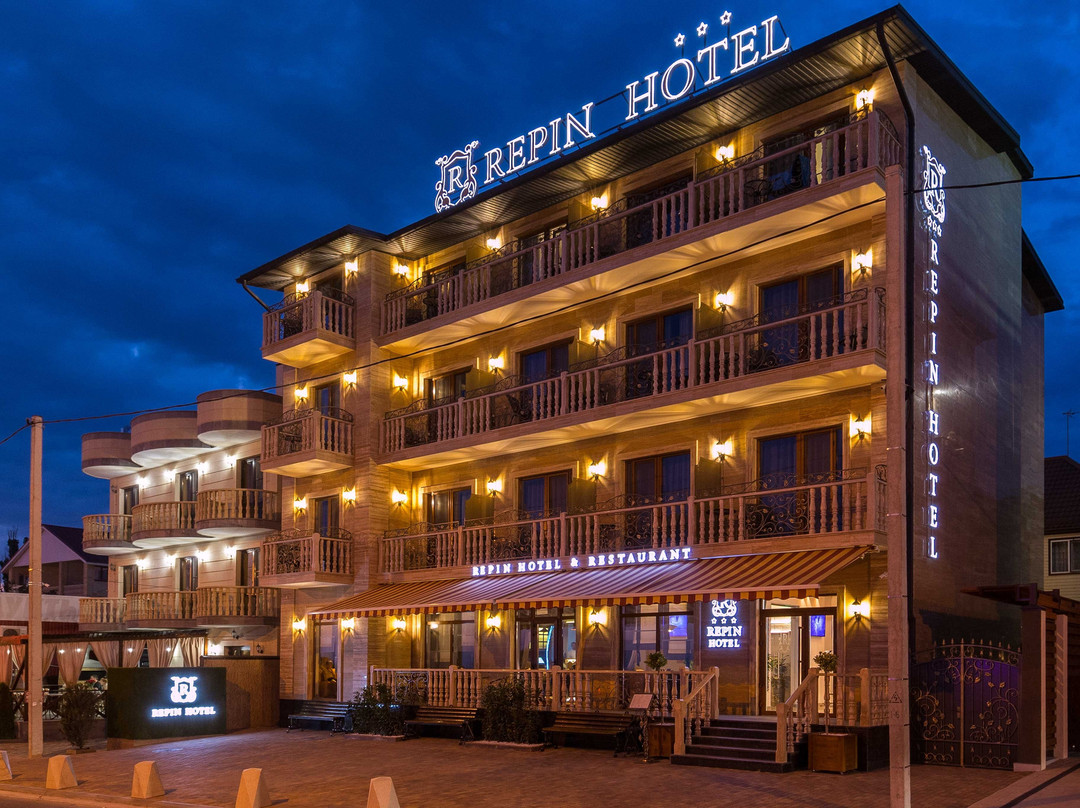 Repin Hotel主图