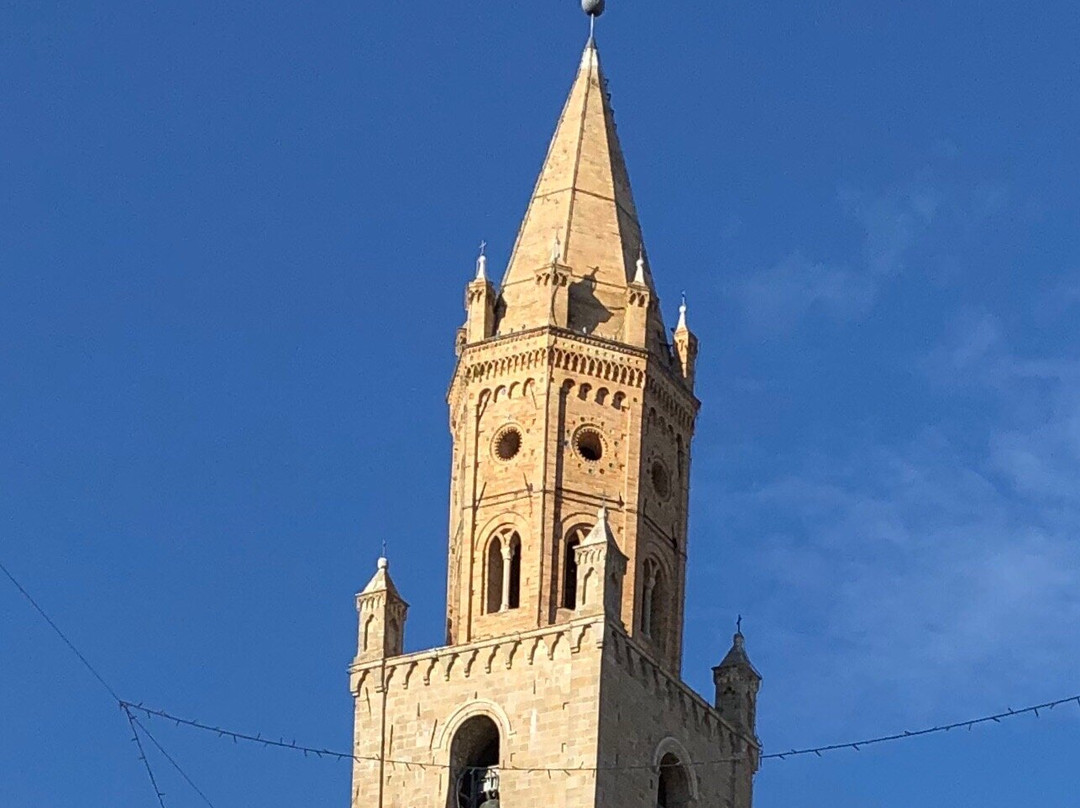 Torre Campanaria di Atri景点图片