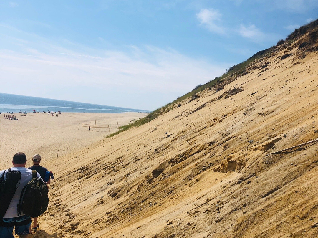 Cahoon Hollow Beach-Wellfleet必去景点