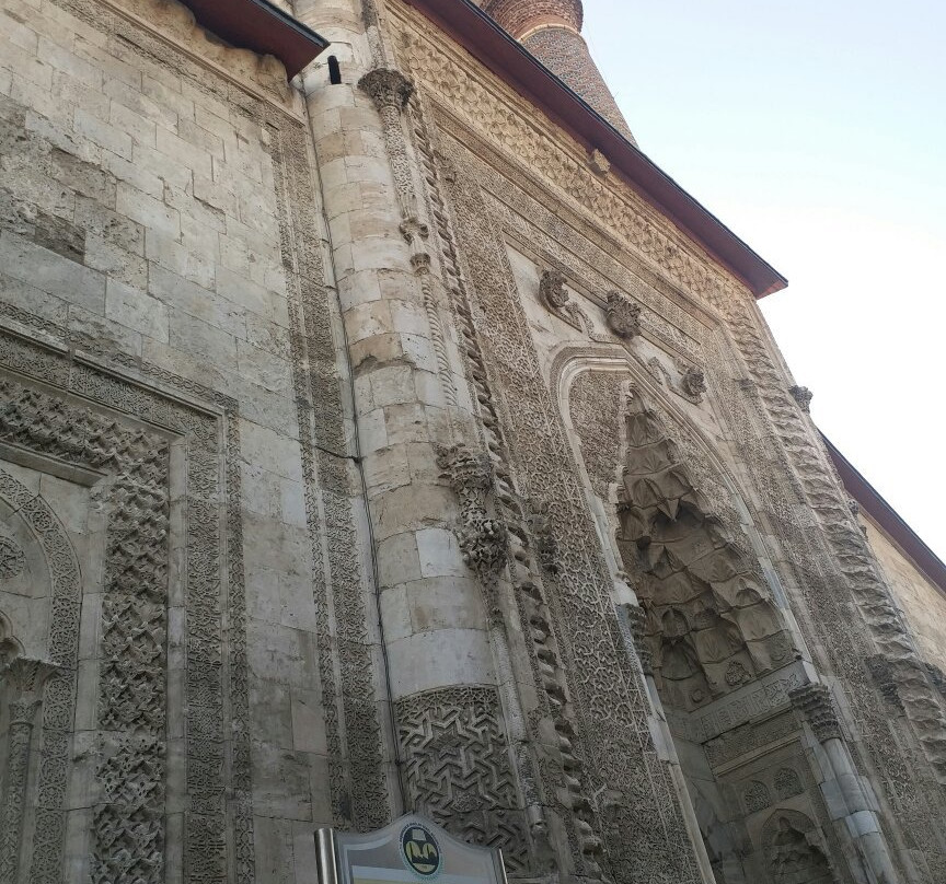 Cifte Minareli Medrese-Sivas必去景点