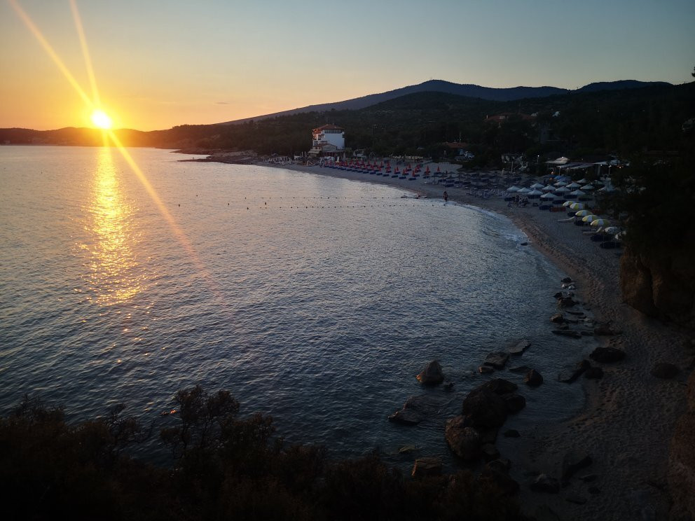 Pefkari Beach景点图片