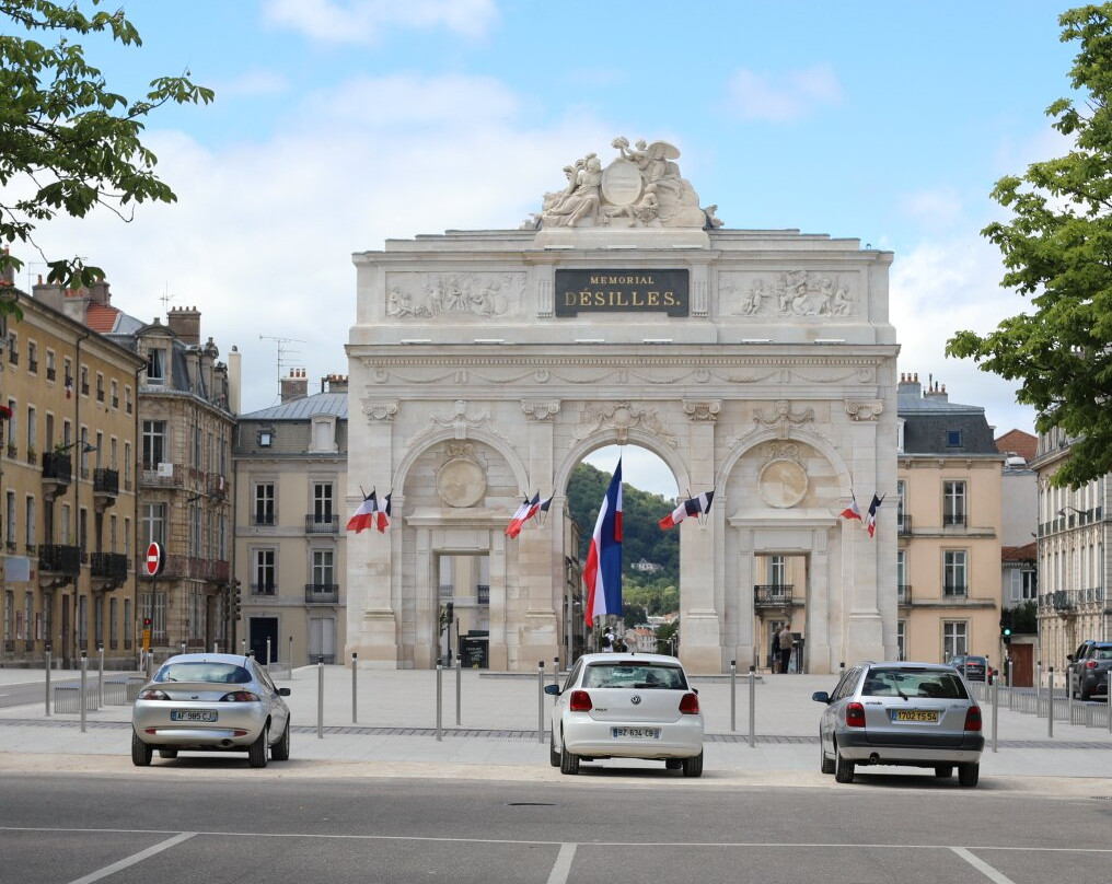 Porte Désilles-南锡必去景点