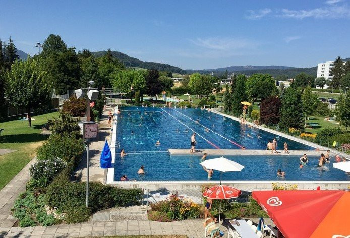 Piscine En Plein Air