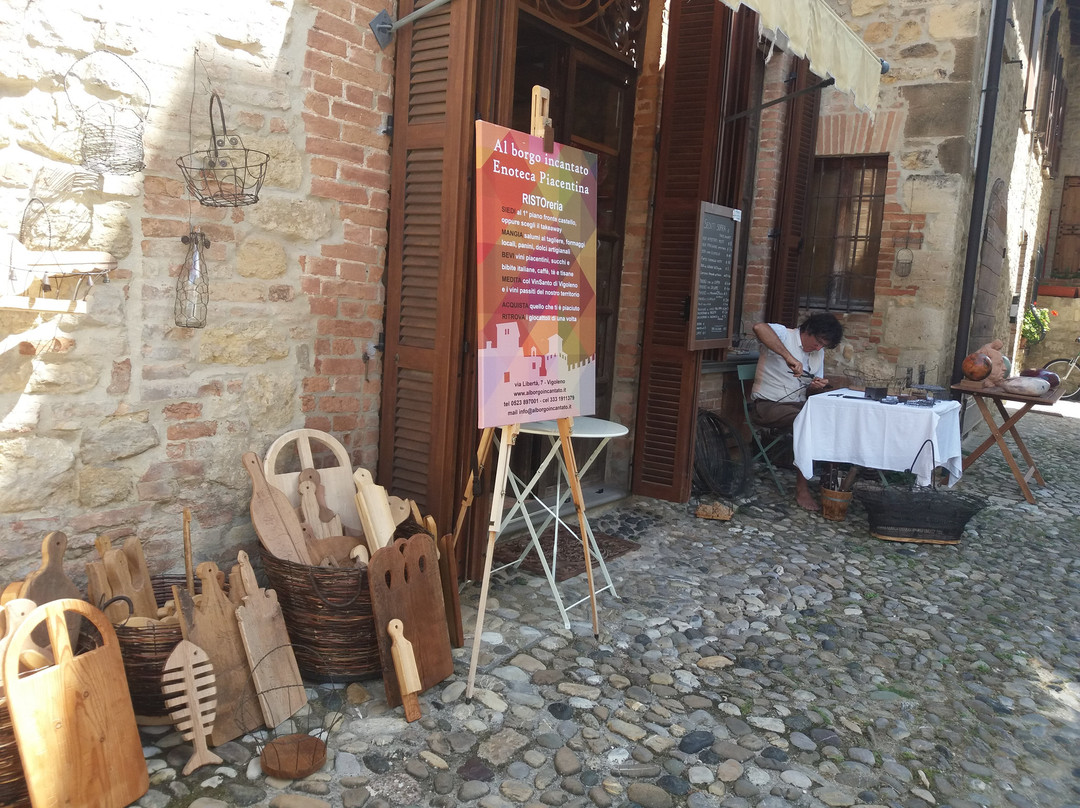 Al Borgo Incantato di Vigoleno - l'Enoteca Piacentina-Vigoleno必去景点