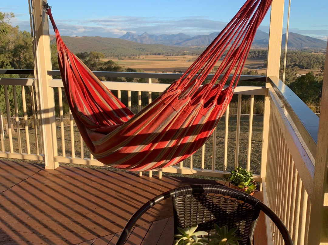 Vanbery Cottage Host Farm