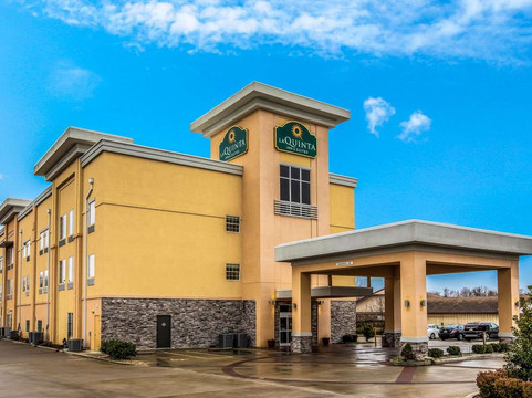 舒适套房酒店主图