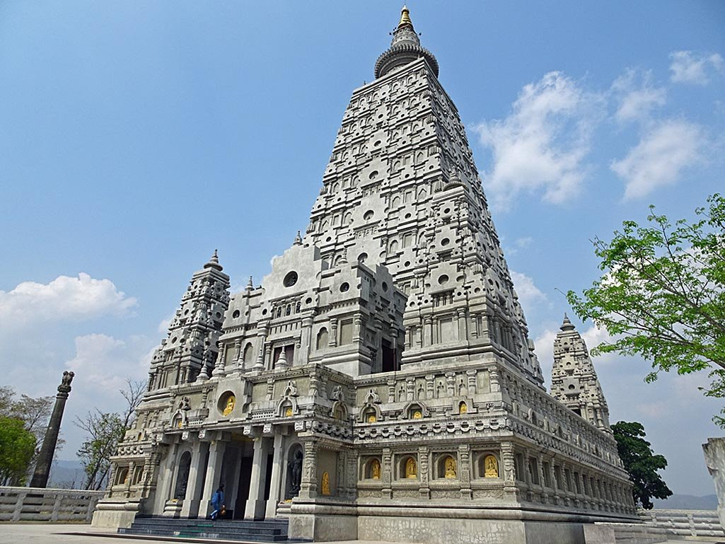 Wat Chong Kham-敖县必去景点