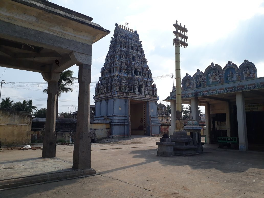 Tripuranthaka Swamy Temple景点图片