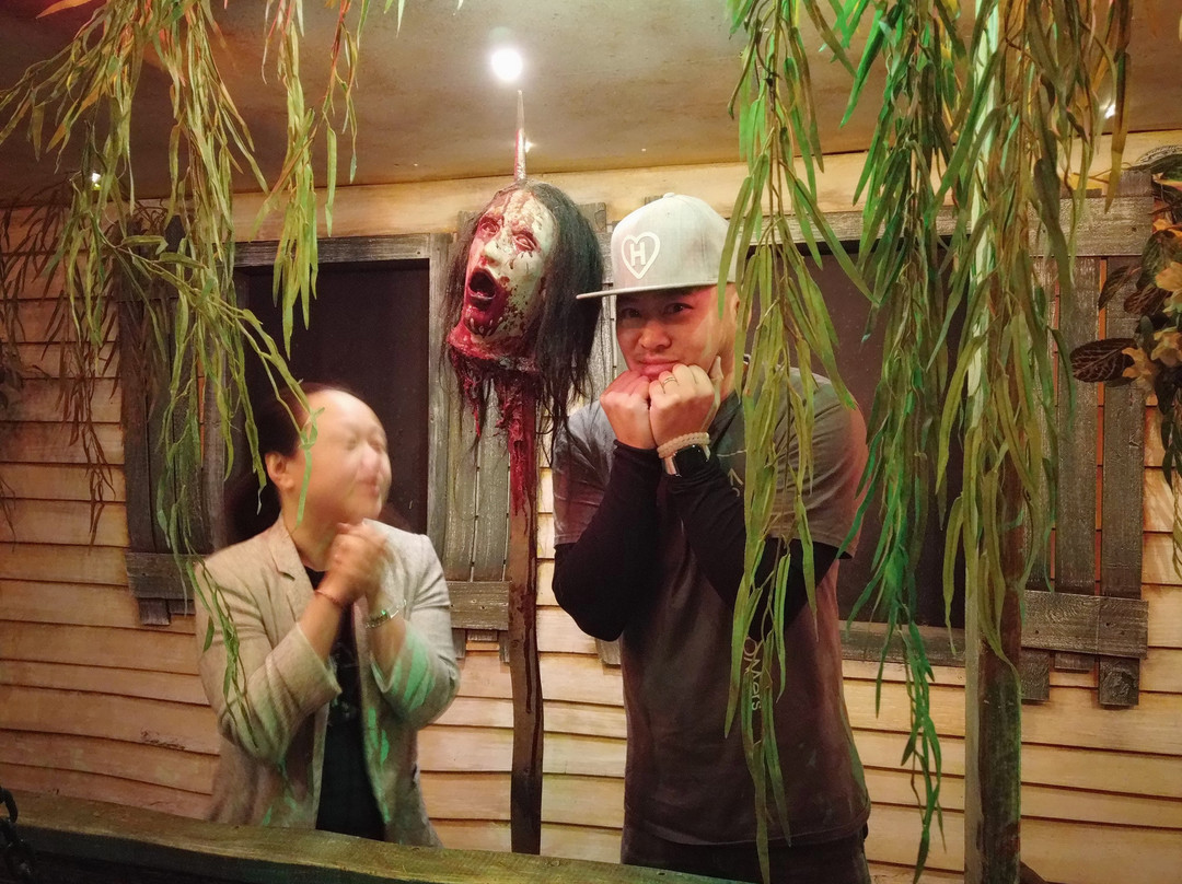 13th Hour Haunted House & Escape Rooms景点图片