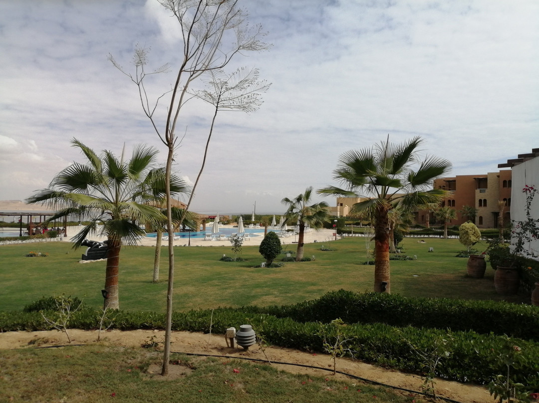 Byoum Lakeside Hotel主图