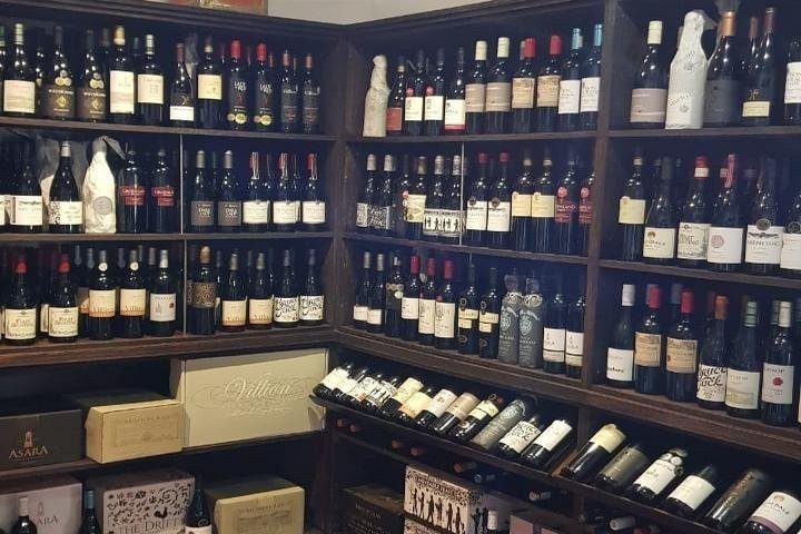 Wine on Main L'Agulhas-L'Agulhas必去景点