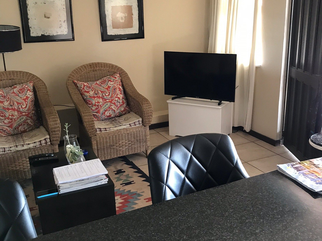 Woodbury House主图