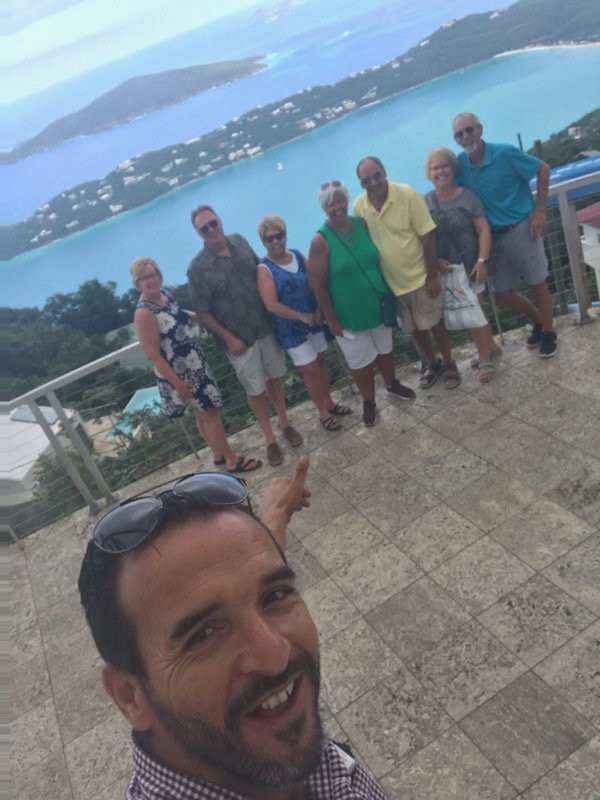 Abraham Taxi and Tours Services-夏洛特阿马利亚必去景点