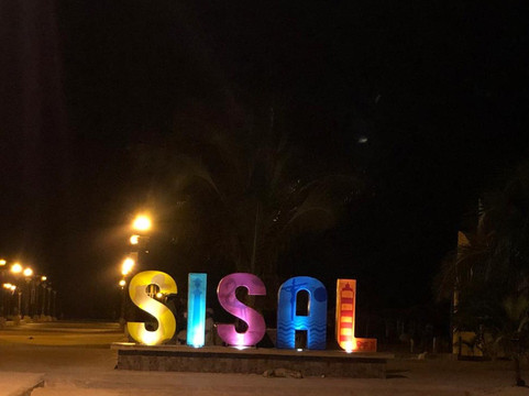 Las Puertas De Sisal