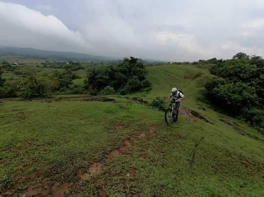 Beyond Outdoor Adventures Philippines-马卡蒂必去景点