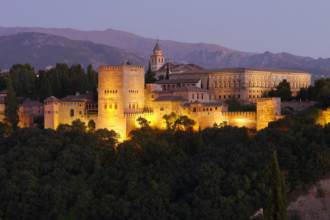 Lolita's Tours-格拉纳达必去景点