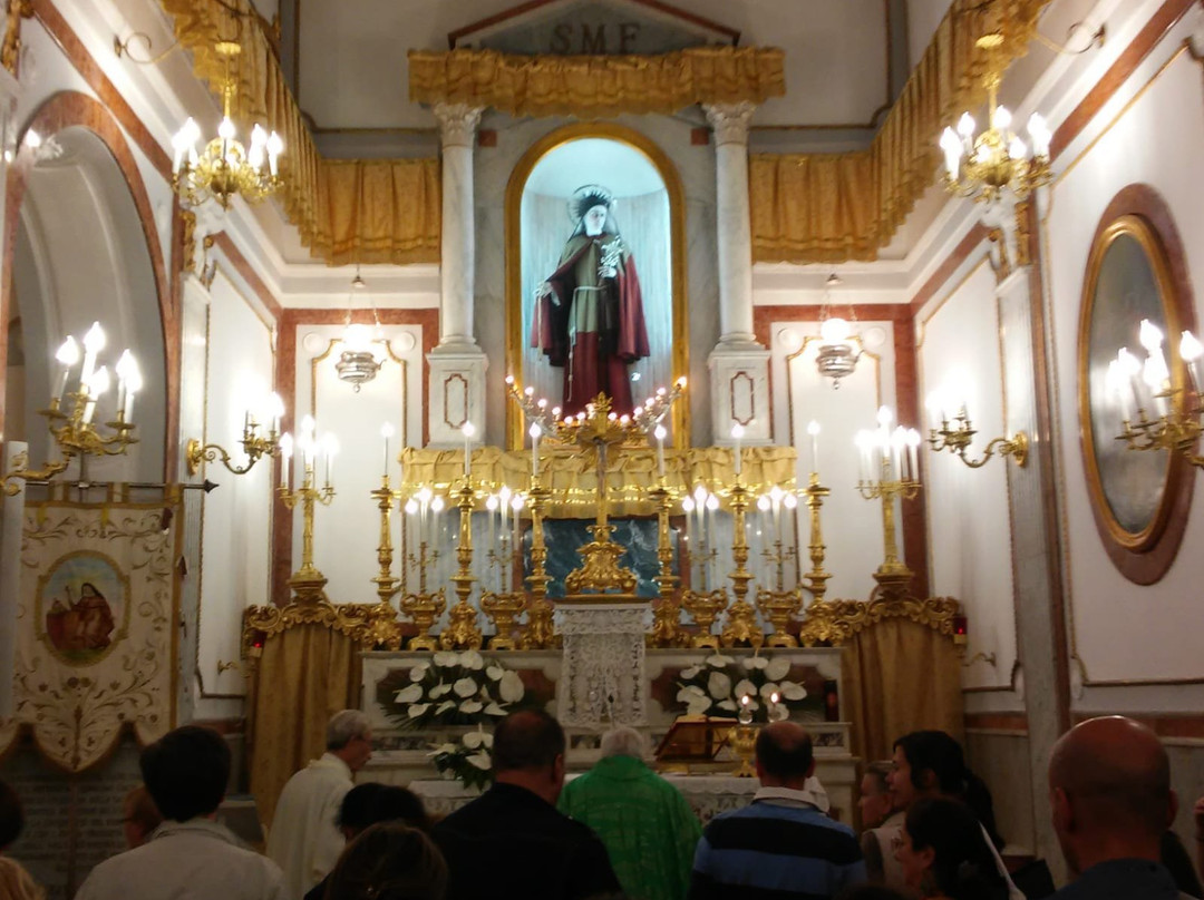 Santa Maria Francesca Delle Cinque Piaghe景点图片