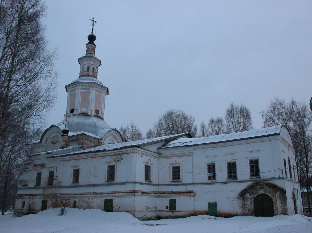 The Ensemble of Transfiguration and Candlemas Churches景点图片