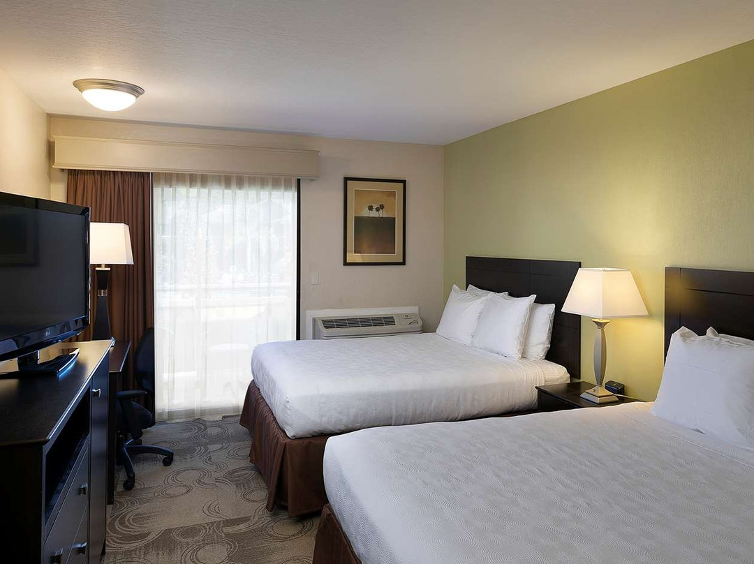 Seacliff Inn Aptos, Tapestry Collection by Hilton主图