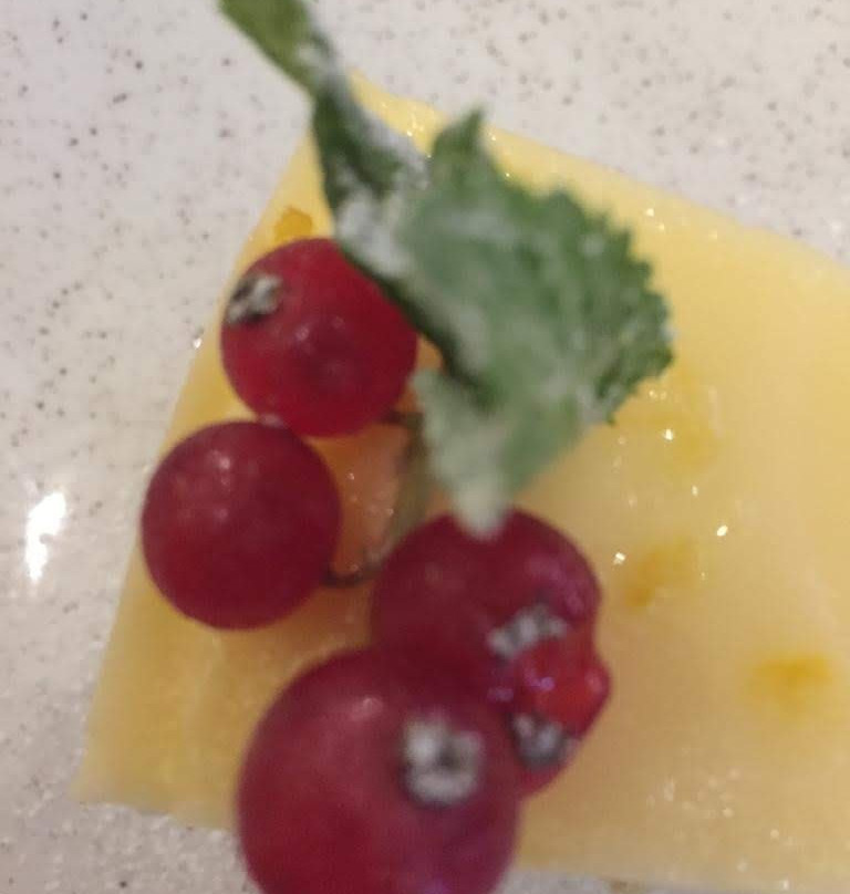The Peppermill Town House Hotel, Restaurant & Wine Bar主图