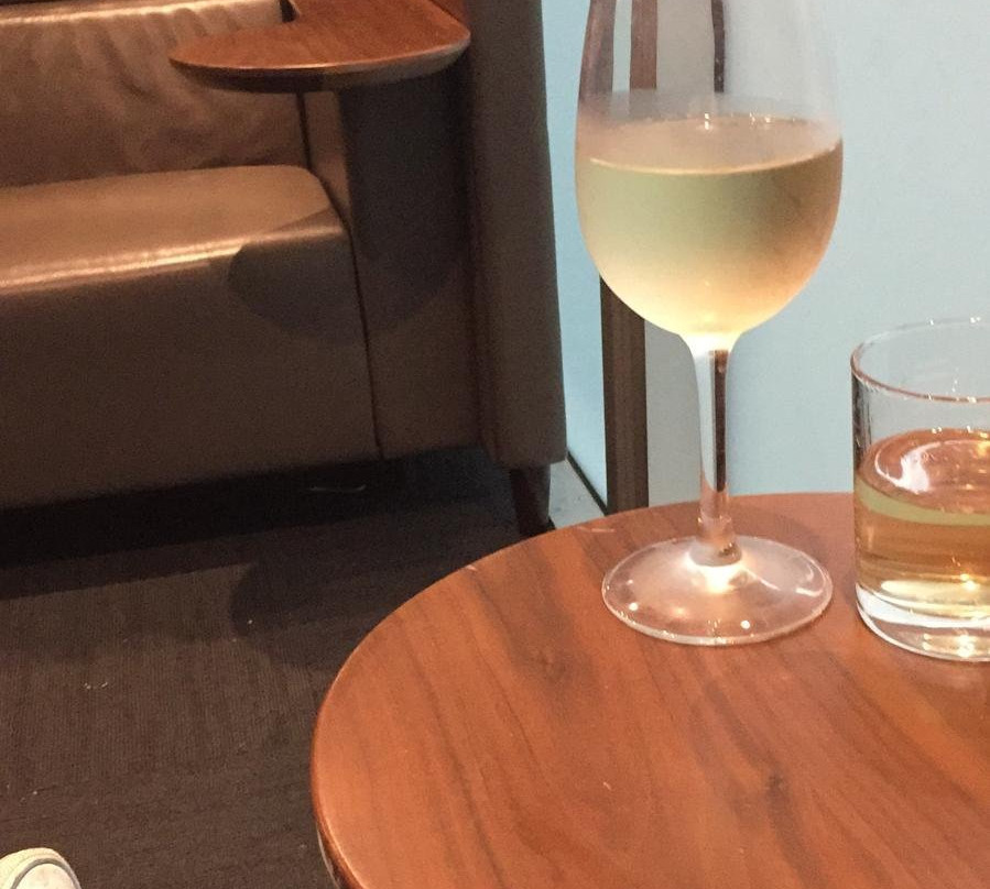 Plaza Premium Lounge (International Departures, Terminal 2)景点图片