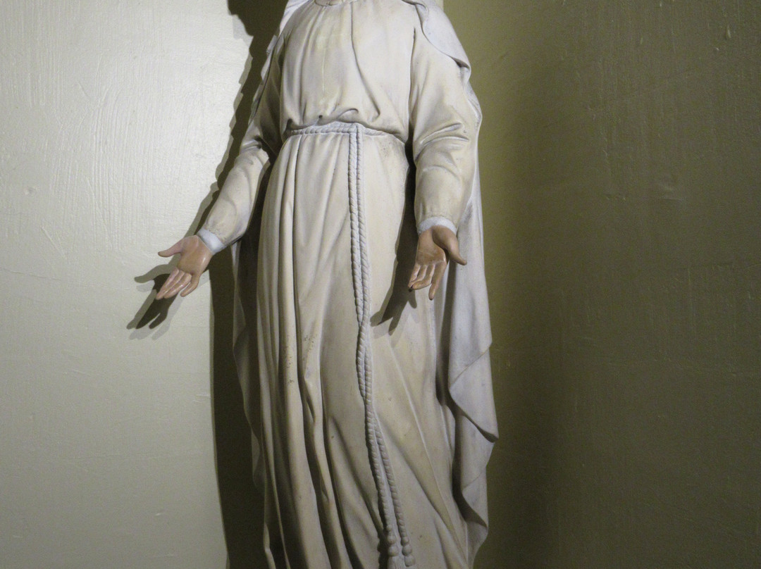 Eglise Notre Dame-阿尔福维尔必去景点