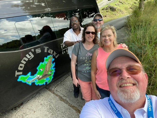 Tony Taxi and Tours-菲利普斯堡必去景点