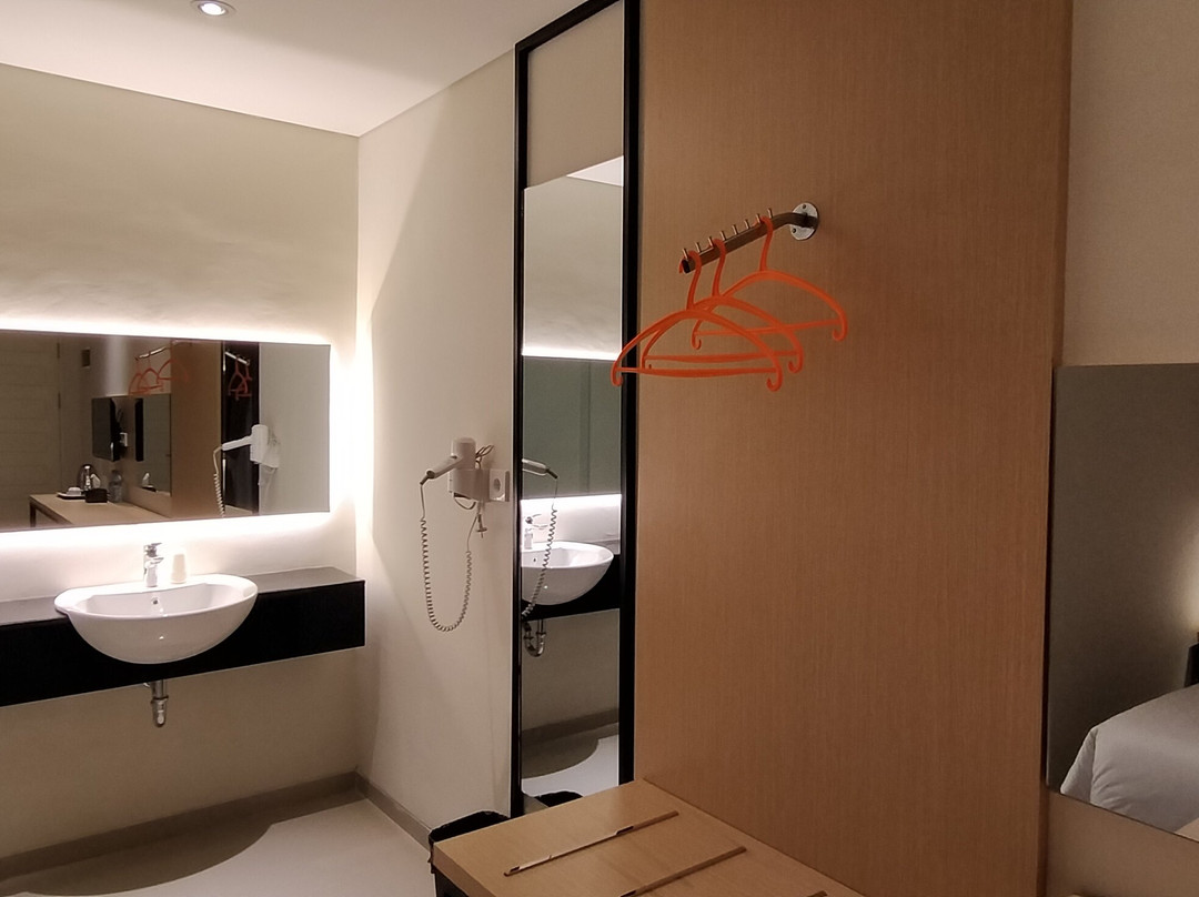 Goya Hotel Probolinggo主图