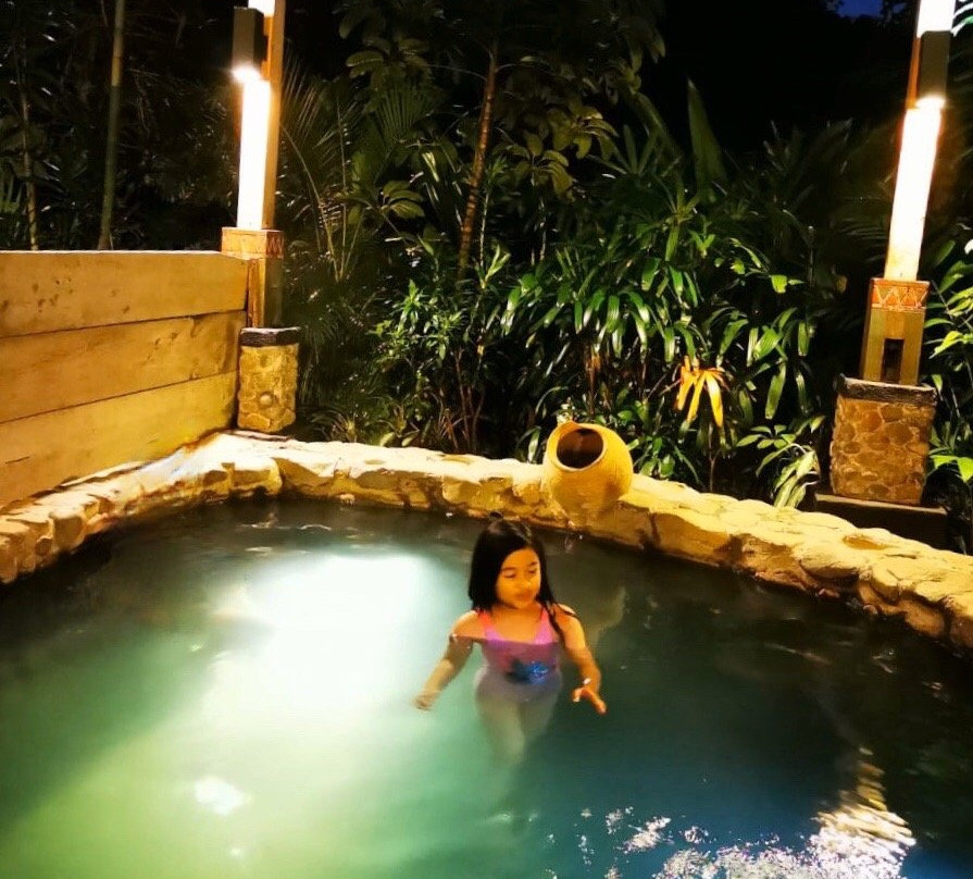 Tirta Arsanta Hot Springs & Villa's主图