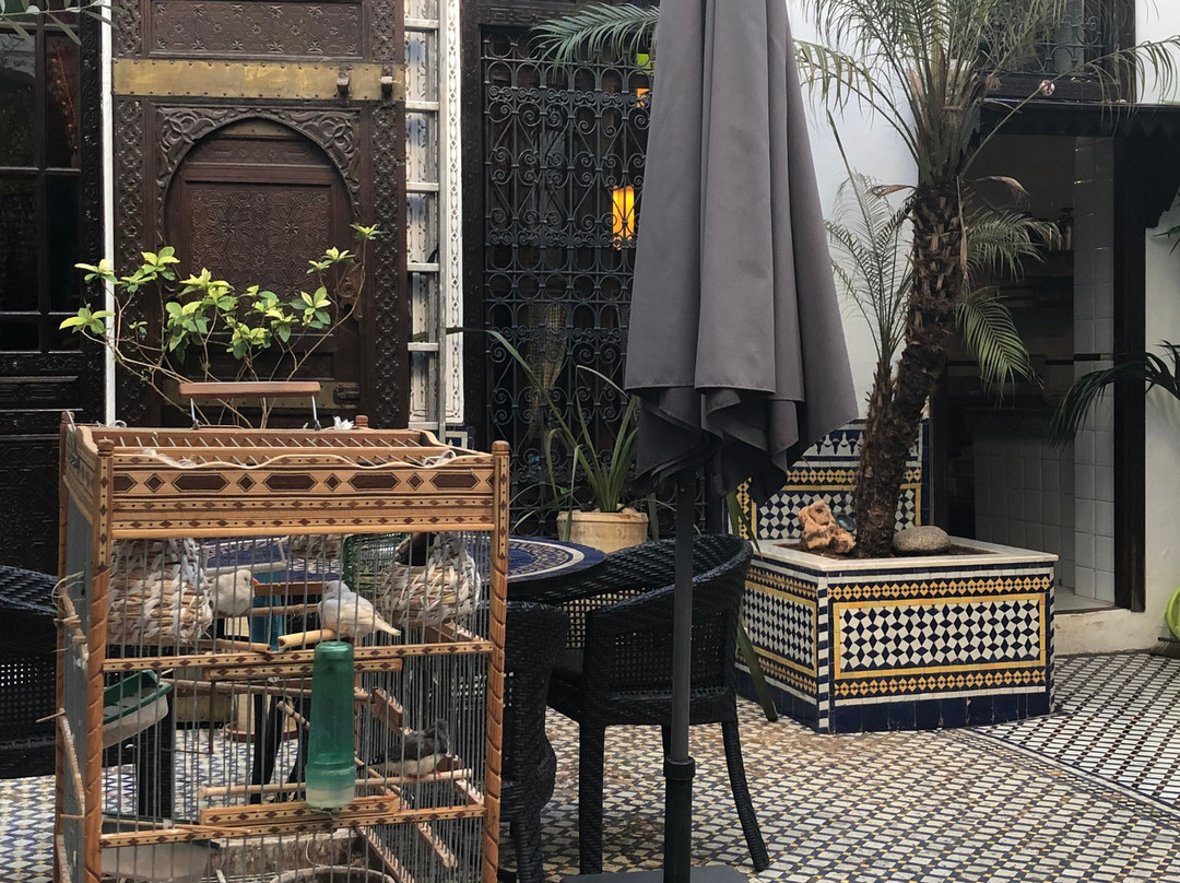 勒卡里菲酒店主图