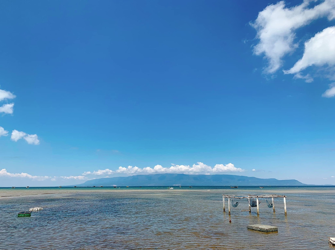 Local Beach Phu Quoc主图