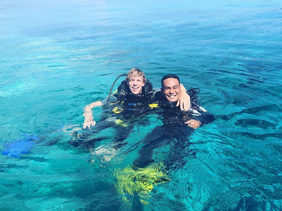 Blue Shark Divers Bunaken景点图片