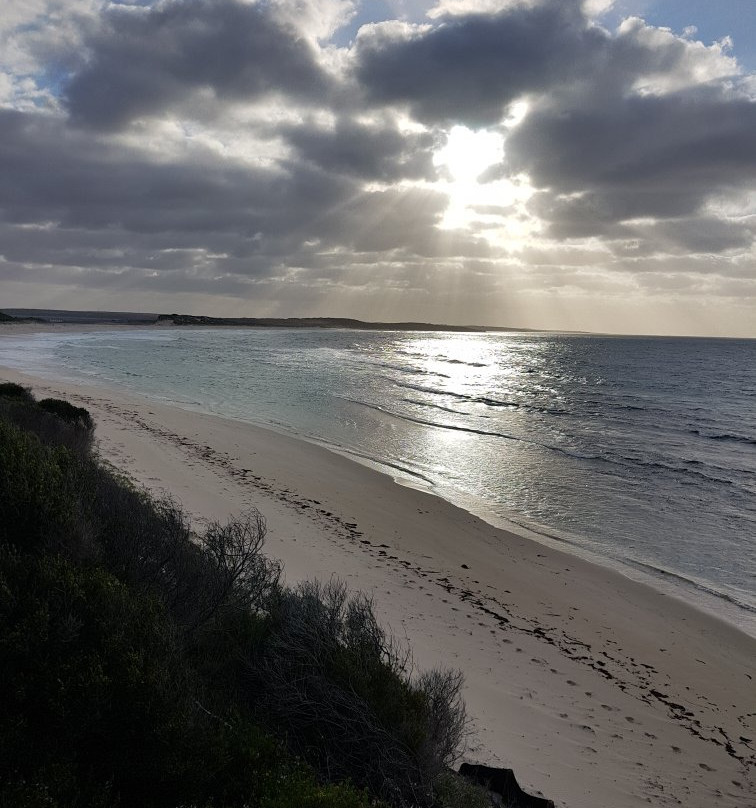 4 Mile Beach-Hopetoun必去景点