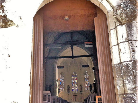 Eglise St Thibault-Francueil必去景点