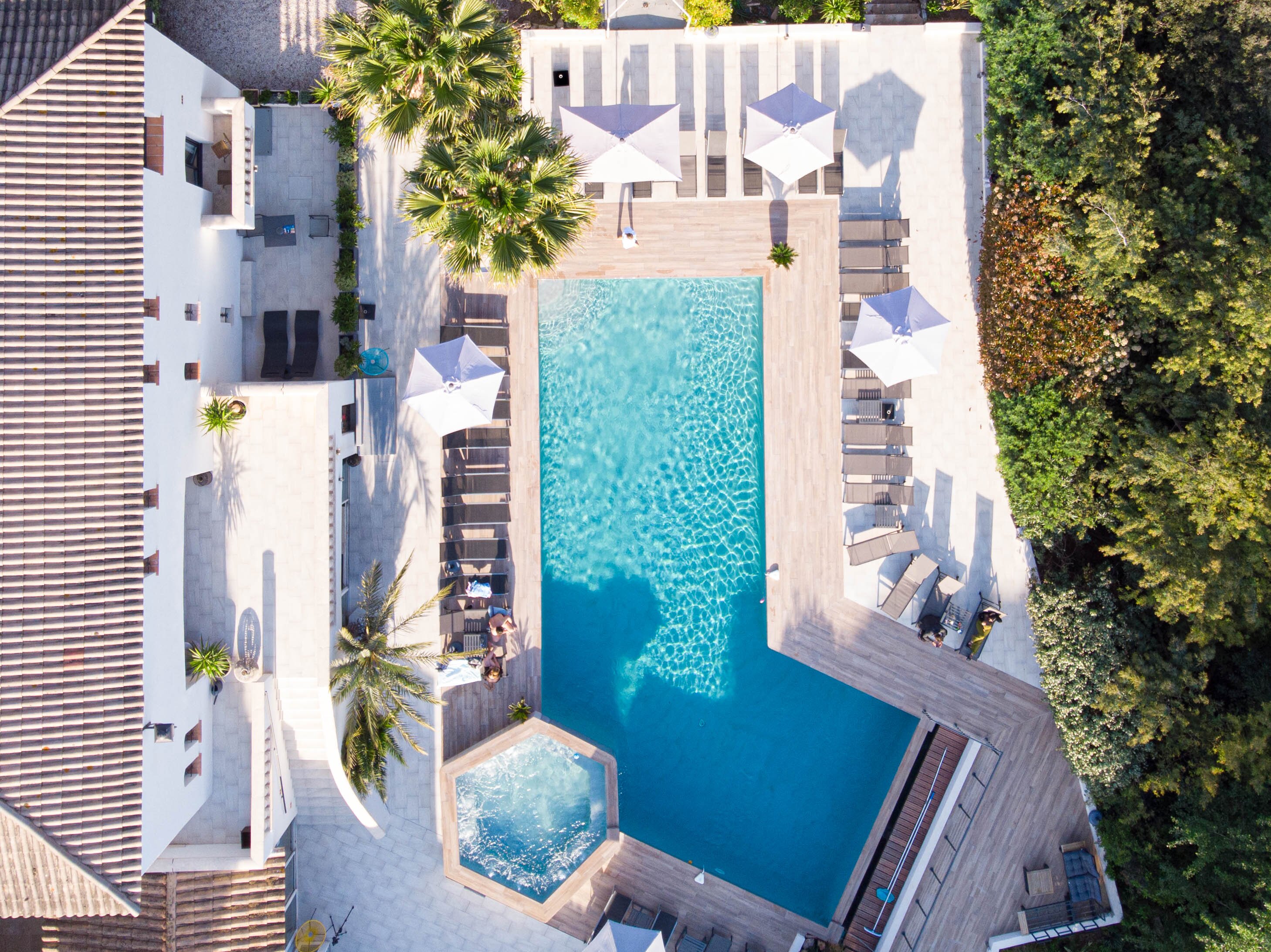Confidentiel Hôtel & Spa-浴室