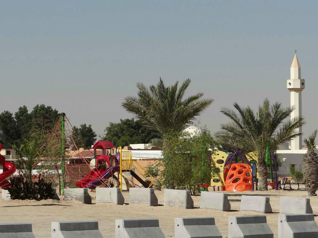 Simaisma Beach-多哈必去景点