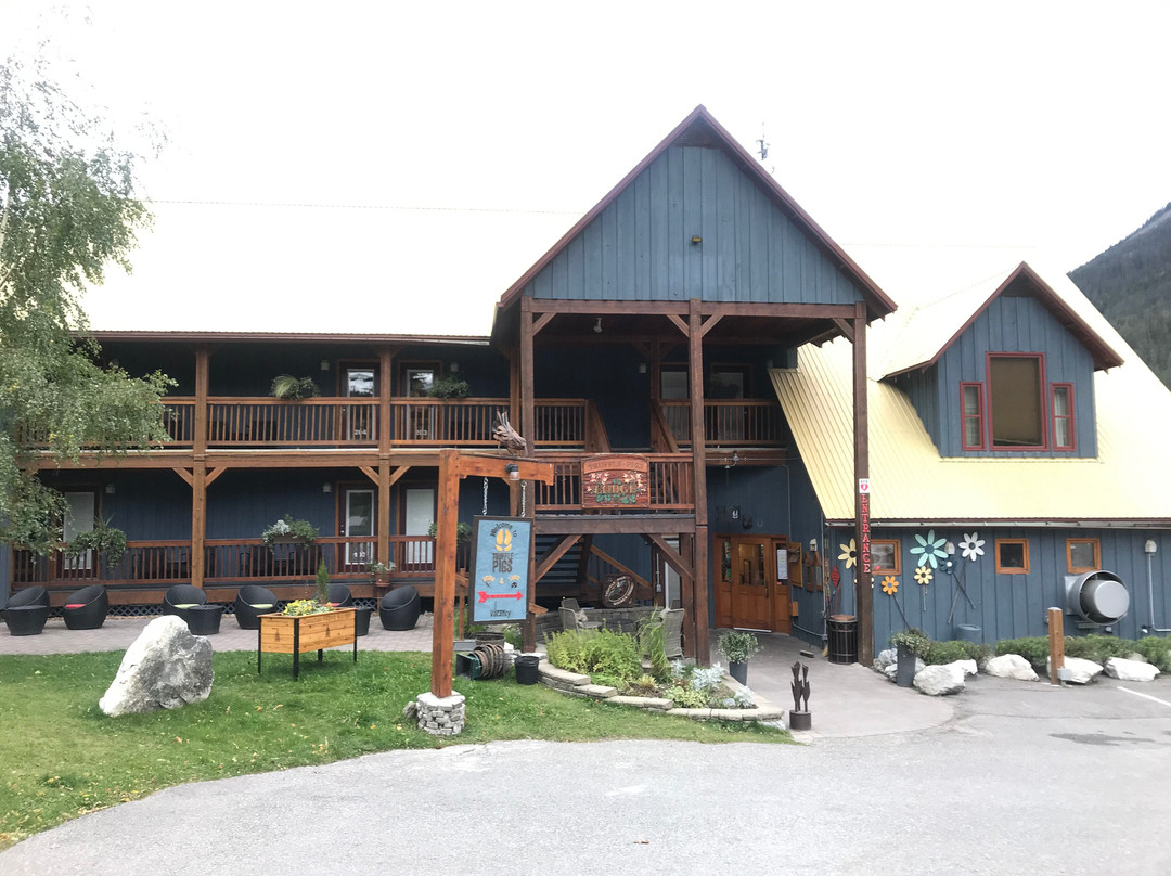 Truffle Pigs Lodge主图