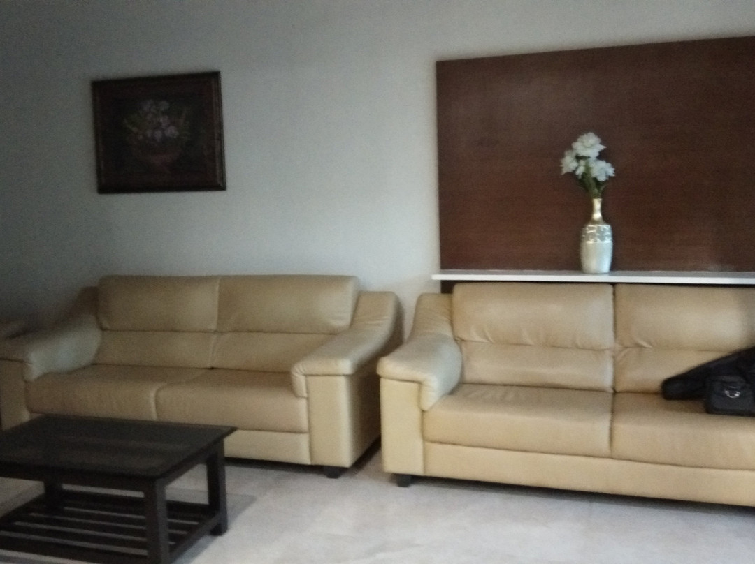 The Royal Oak Hotel主图