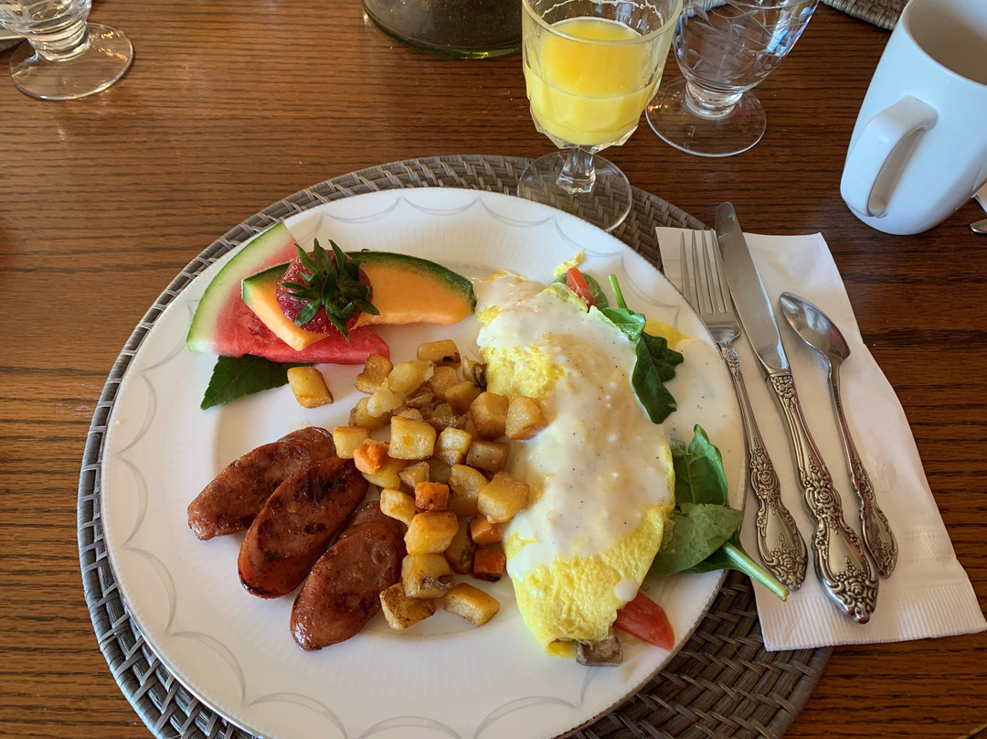 Cinnamon Bear Creekside Inn主图