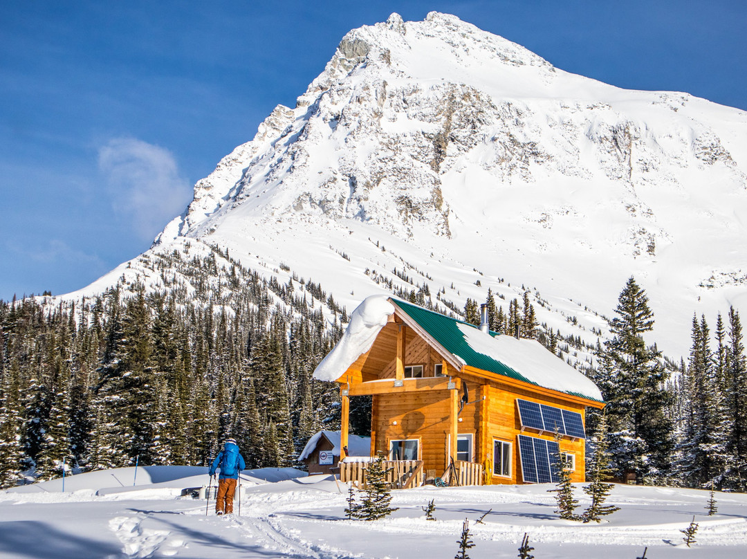 Canadian Adventure Company's Mallard Mountain Lodge景点图片