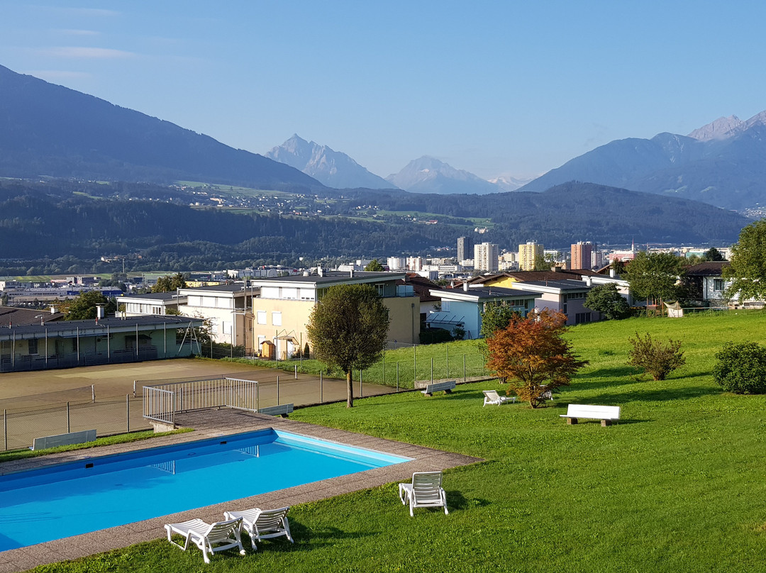 乎贝霍夫酒店主图