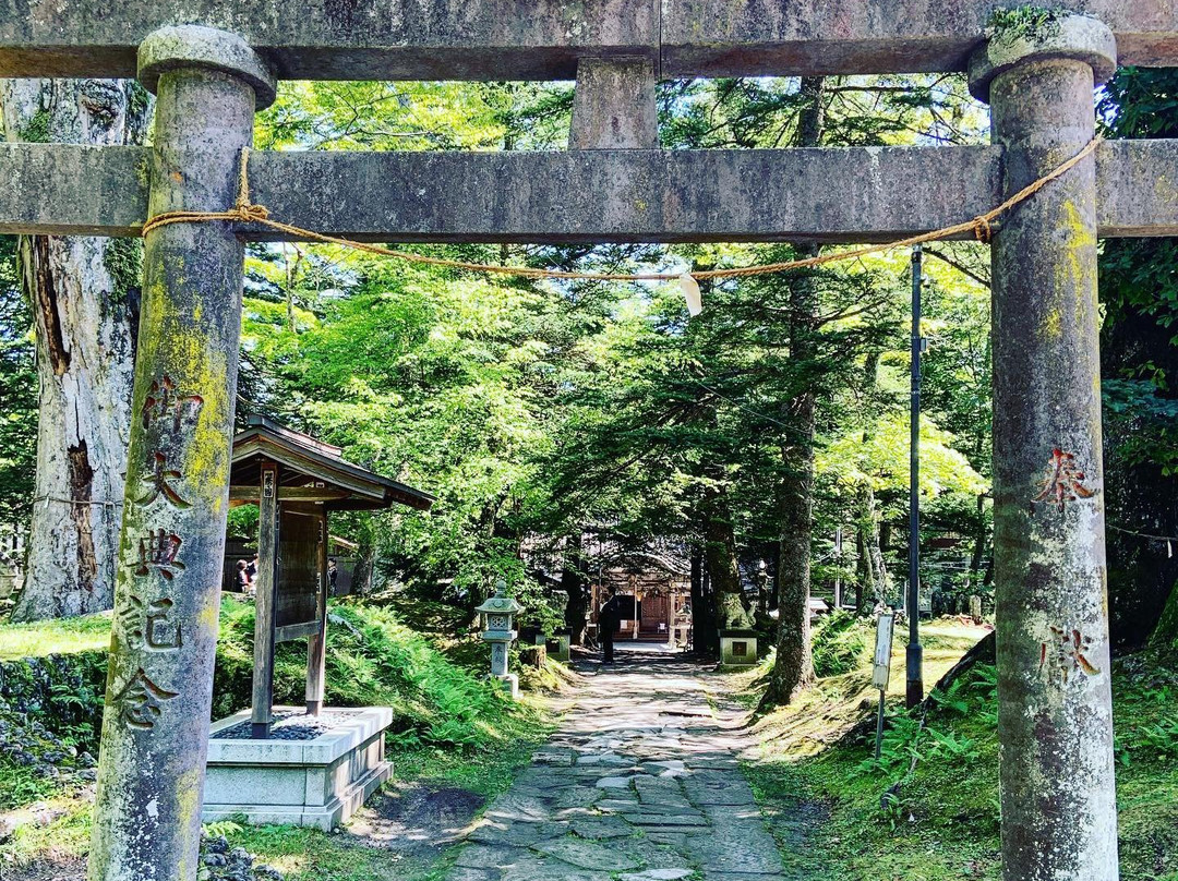 Suwa Shrine-轻井泽町必去景点