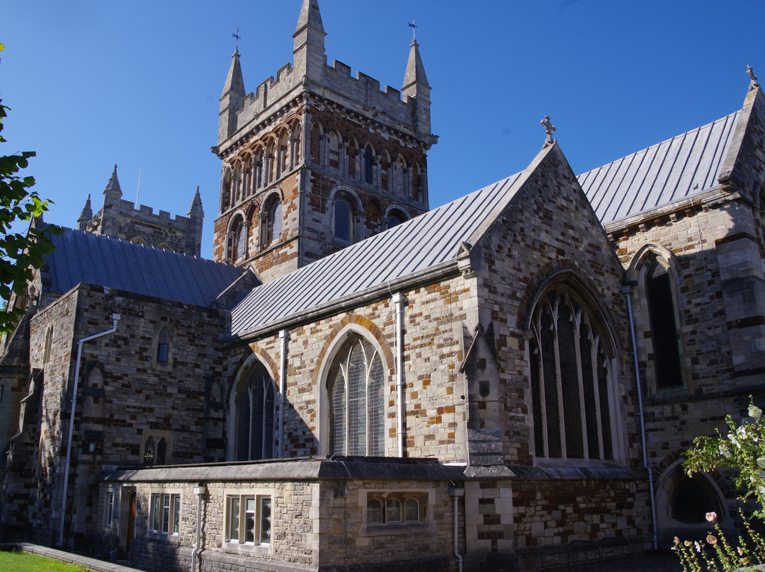 The Minster Church of St Cuthburga景点图片