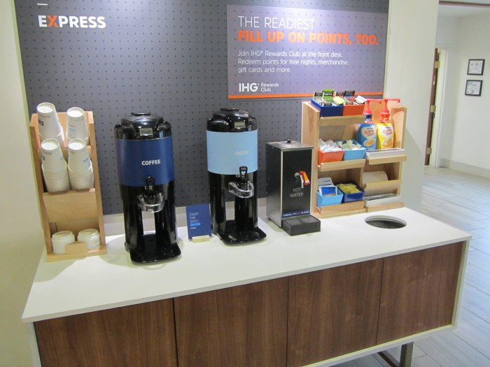 Holiday Inn Express & Suites Mount Airy by IHG主图